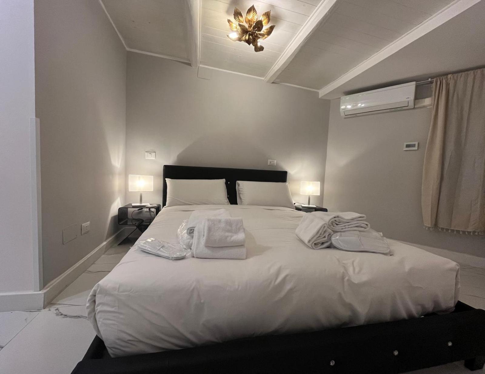 Crispi 30 Stylish Apartment Rom Eksteriør billede
